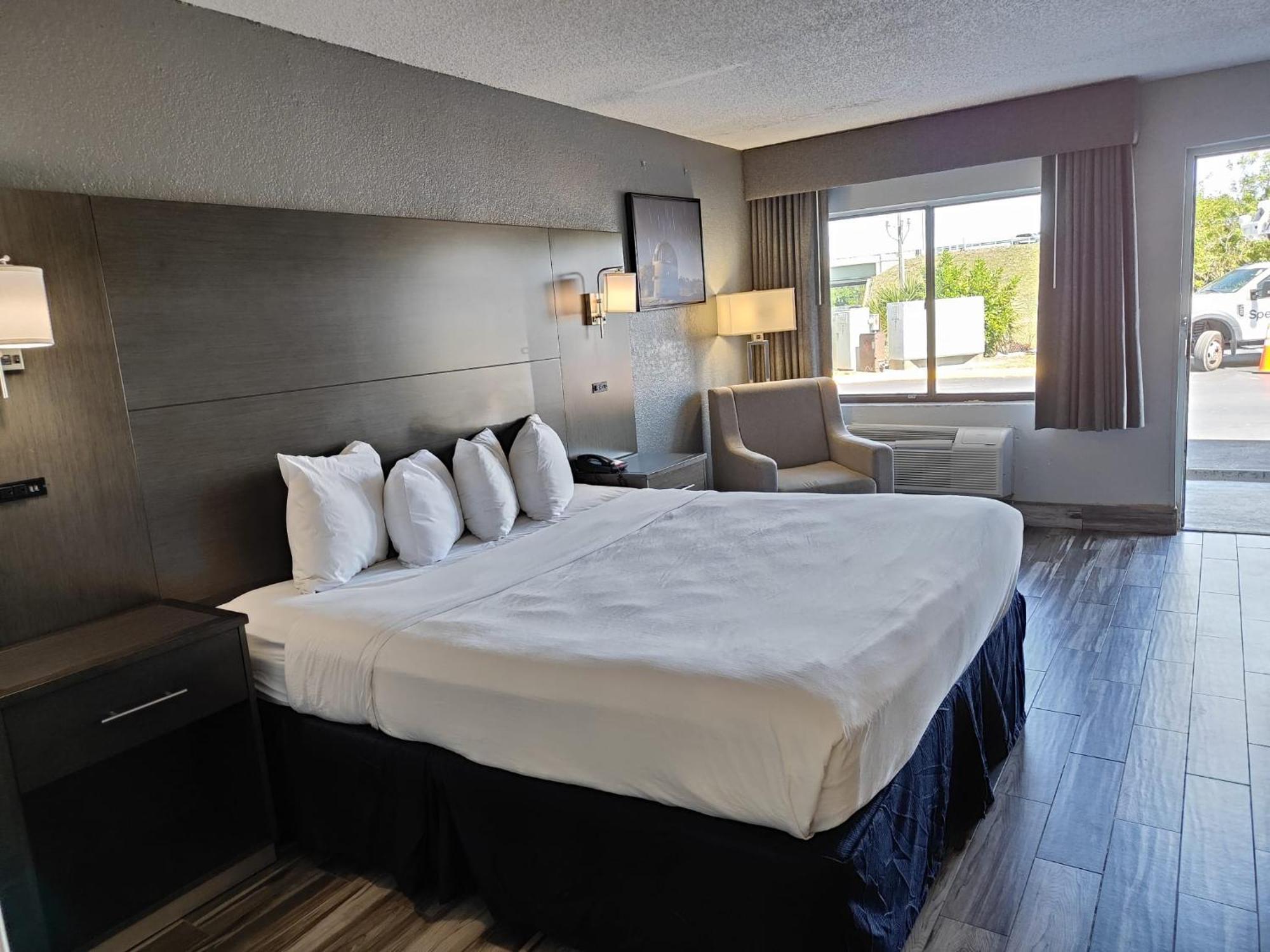 Baymont By Wyndham Orlando East Hotel Alafaya Kültér fotó