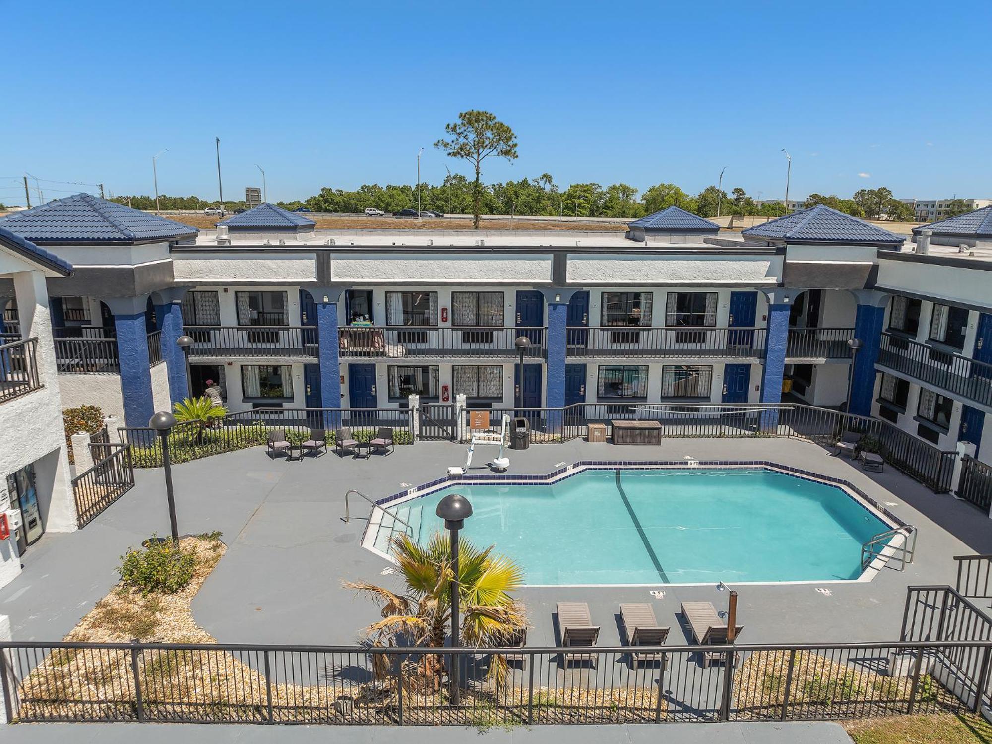 Baymont By Wyndham Orlando East Hotel Alafaya Kültér fotó